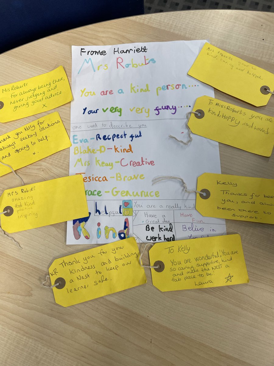 Mrs Roberts tweet media