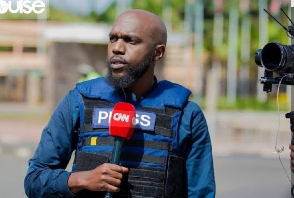 gabyconscious's tweet image. Repost(RT) For Larry, Likes For Eyo