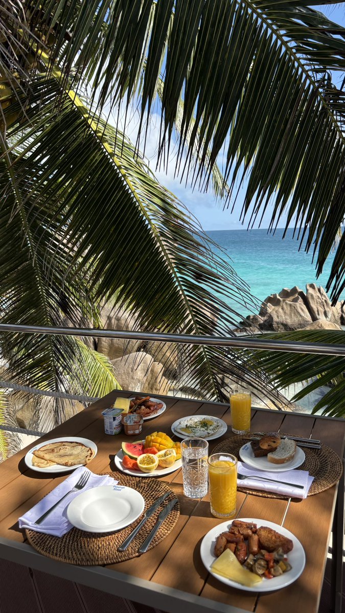 Princess Anastasia tweet media