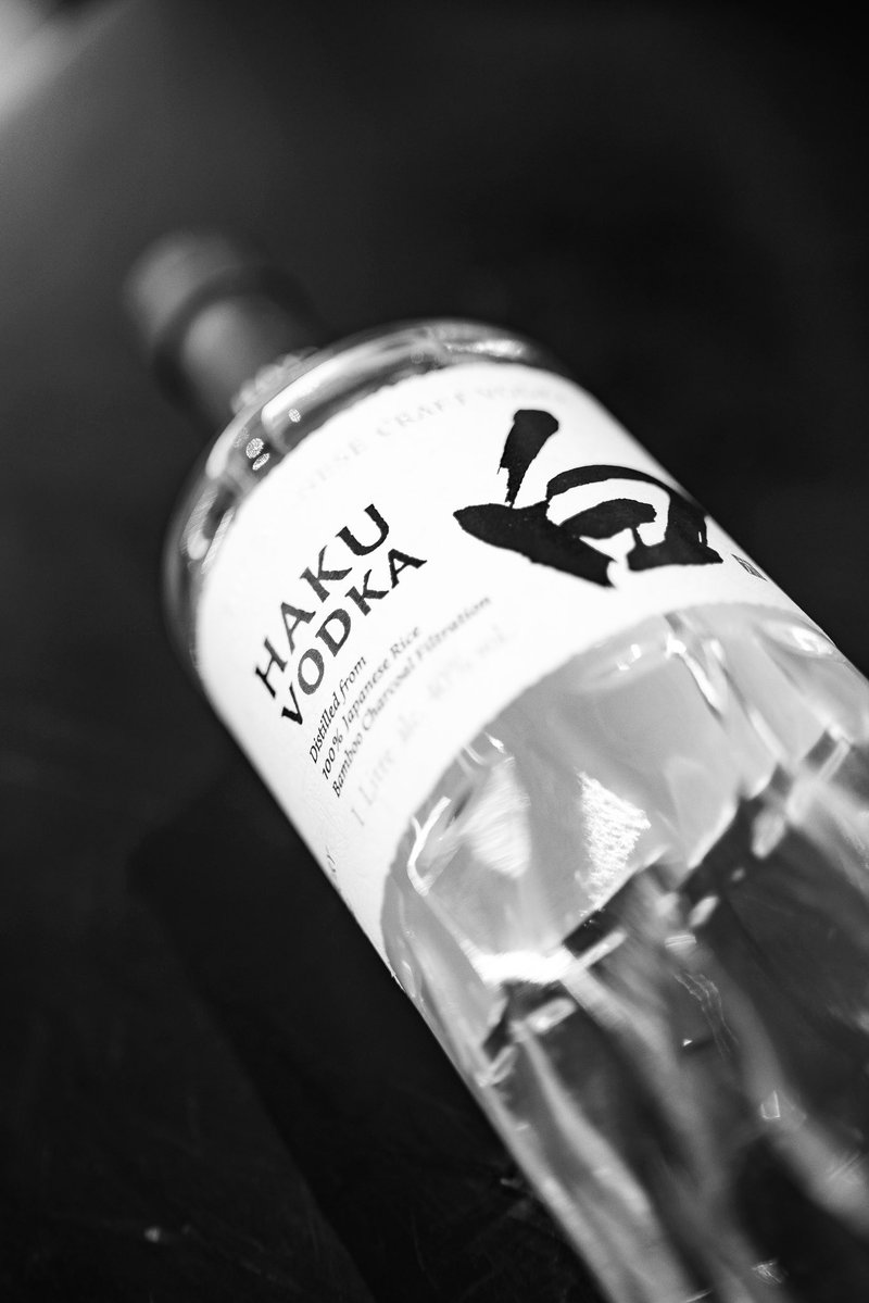 idlebrainjeevi's tweet image. Haku Vodka!

#photography