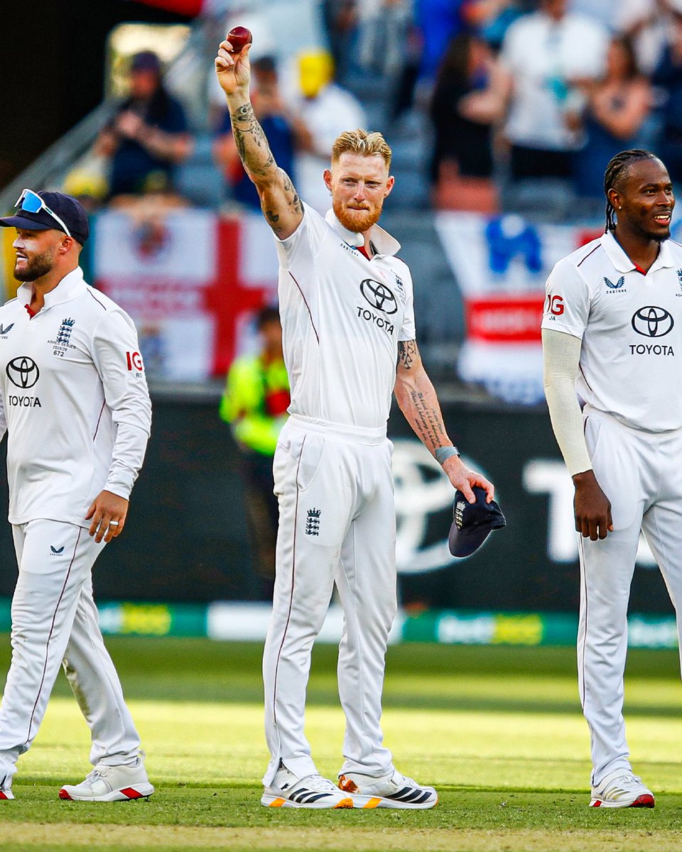 SkyCricket's tweet image. Captain fantastic.