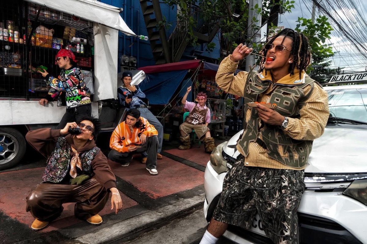 BINI and ALAMAT currently hold the top two spots on iTunes PH Albums chart.