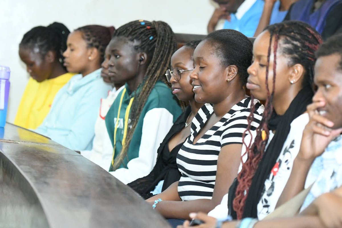 UoNDOS_Careers's tweet image. &quot;Technical skills get you the interview. Mindset gets you the promotion. When you combine what you learn in school with real-world insight, you unlock the full value of your degree and start shaping a successful engineering career.&quot;

#CareerDevelopment