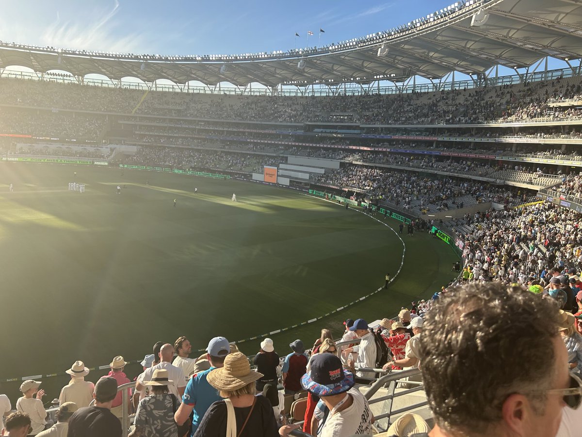 Tom Smethers tweet media