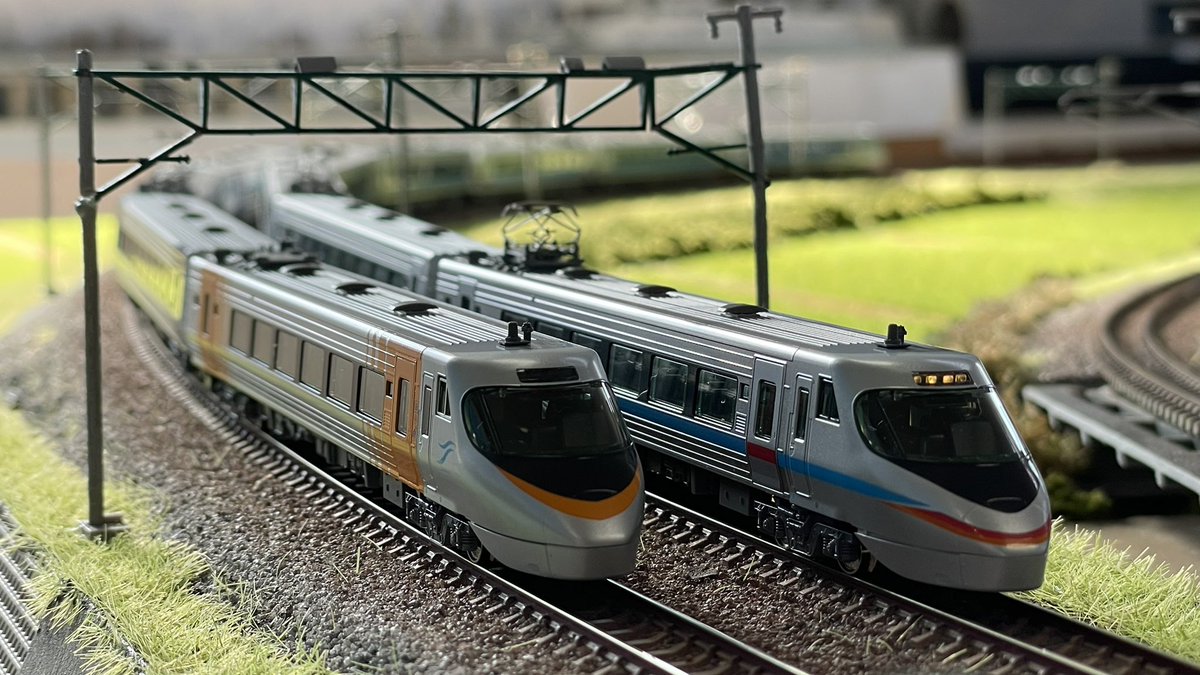 東京・本店4階】本日ご来店のお客様① JR四国8000系 特急いしづち