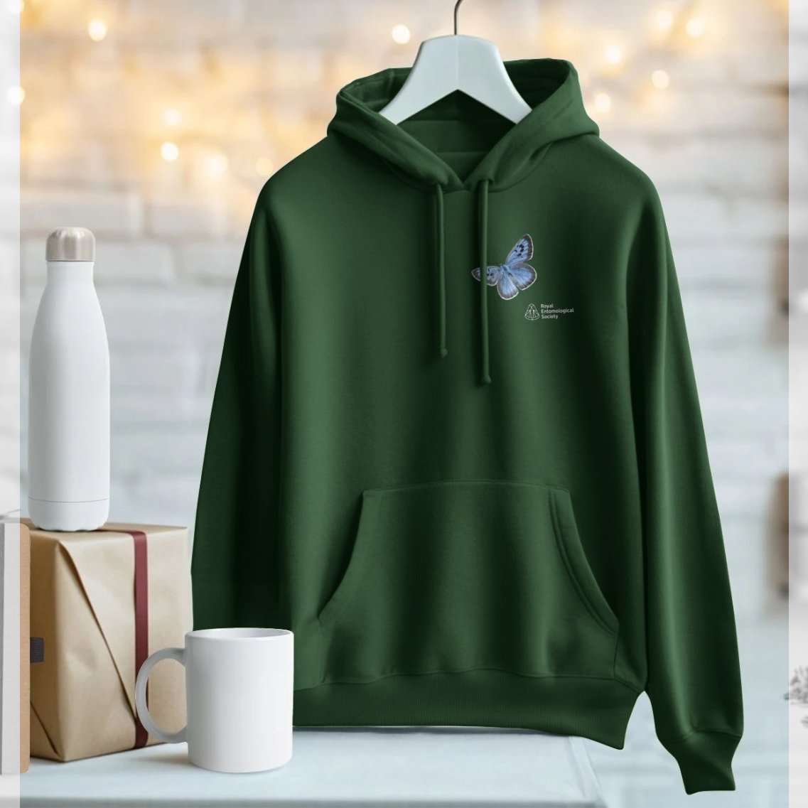 RoyEntSoc's tweet photo. From 9am 21 Nov - midnight 2 Dec (GMT), you can get 10% off our Teemill store with code TAKE10 at checkout.
Stand out this #BlackFriday by choosing eco-conscious products that support circular production.
Shop now ๐ฝ
https://t.co/C5Gua6Iz67
#InsectGifts #Entomology #GiftGuide https://t.co/uk2Goke1PI