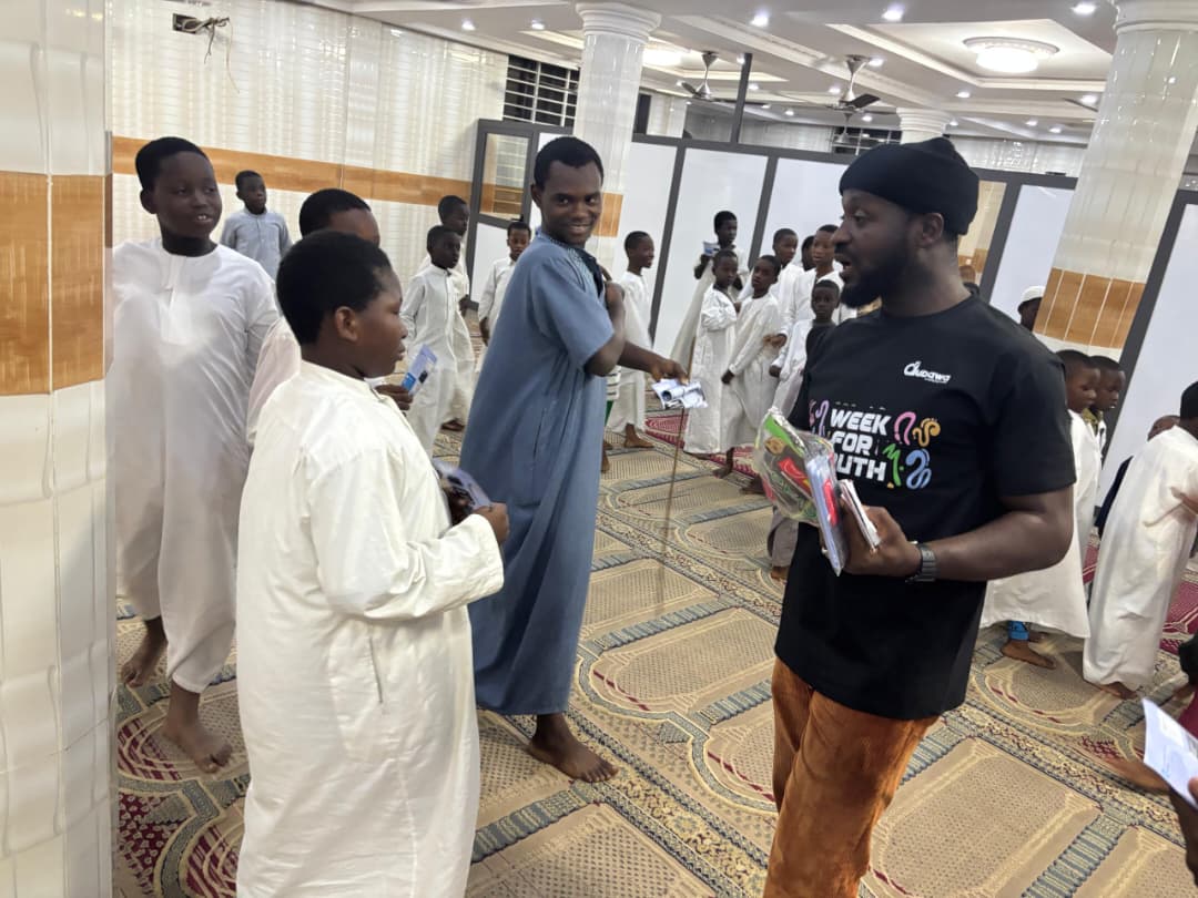 dubawaGH's tweet image. As part of this year’s #WeekForTruth2025 activities,  Fahd Abubakari visited Al-Noor Masjid, Alajoto, to share insights on building a future where truth is prioritised and misinformation loses its grip.
#WeekForTruth #FactCheck