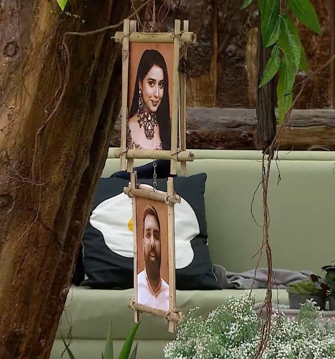 SatyavadiLadki's tweet image. Amaal - thek hai tu Tanna?
Aur bol dia kar mai nahi karugi chopping duty
Tanya - han thek hu
Amal - Kunica ko smajh nai aata hai abhi bhai ko jake 10 seconds nahi hoa aur chopping duty karwana chahti hai let Tanya have her recovery time yar 

Tanya - thanks aap sabko mere lie…