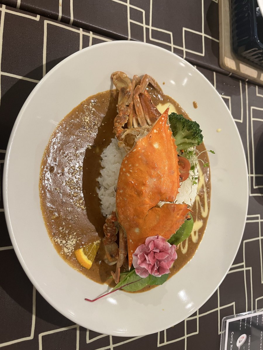 ASFTETSU's tweet photo. 転生したらカレー屋だった件、、、
渡り蟹のトマトクリームカレー美味しかったです♪
ご馳走様でした😋 https://t.co/aKFUtSb2Nu