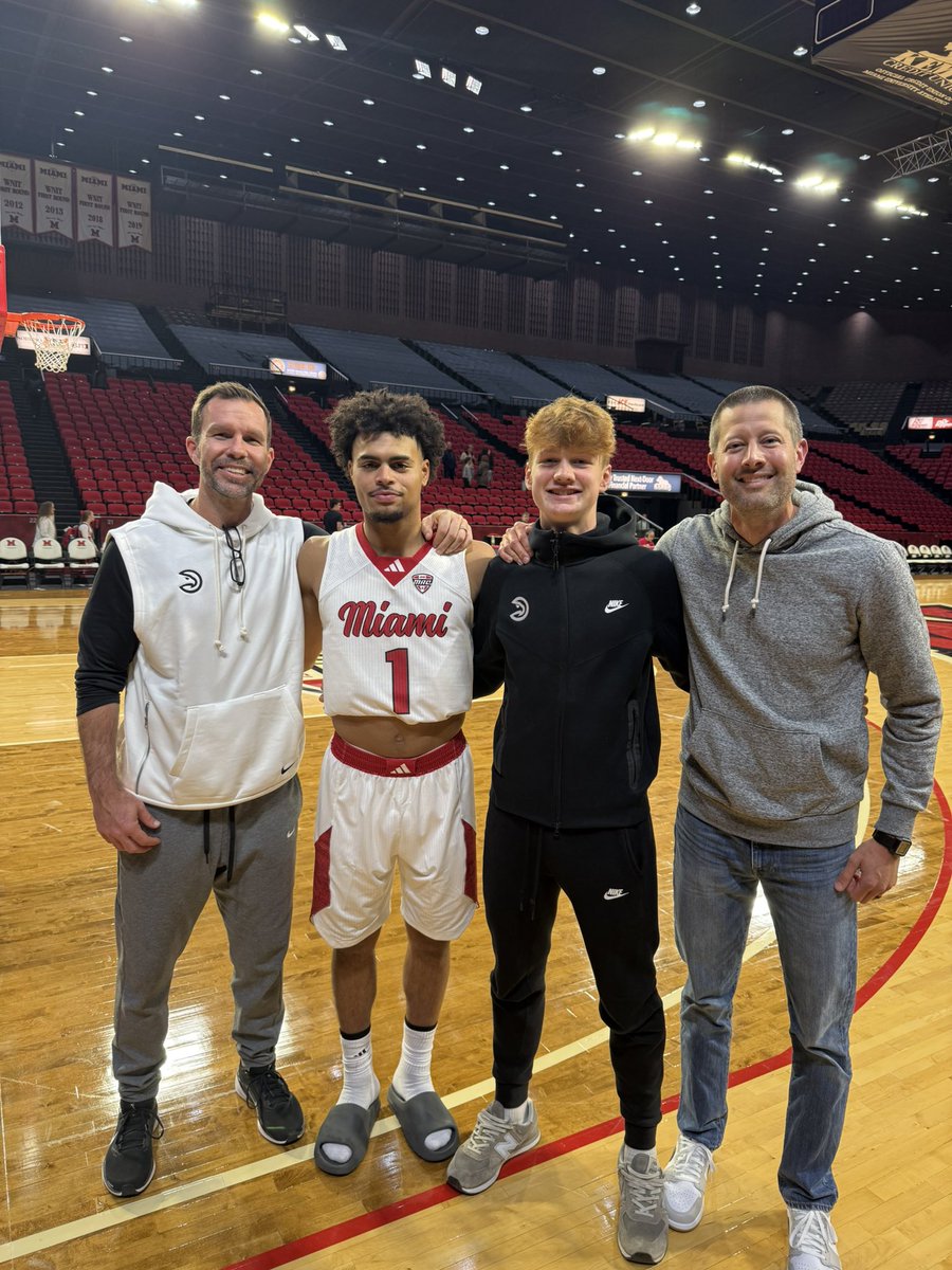 East Basketball tweet media