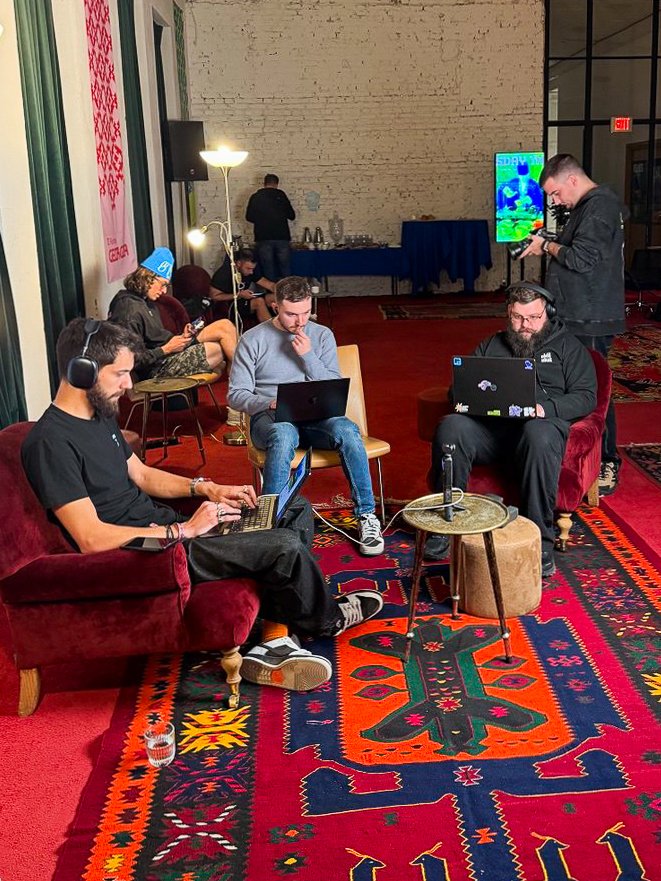 ☀️matija.sol (blkn/acc) tweet media