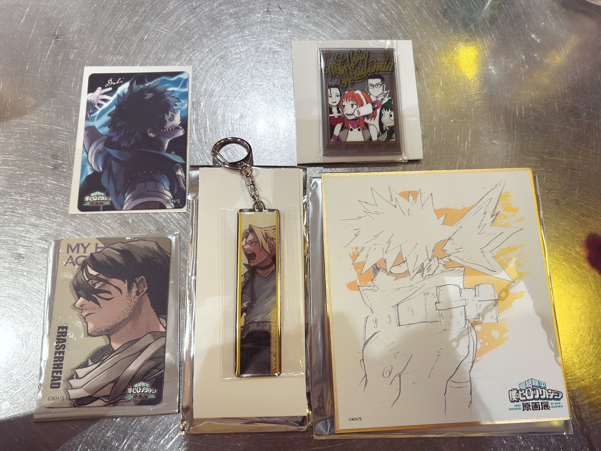 chii_trading's tweet photo. ★交換希望★
僕のヒーローアカデミア原画展 ヒロアカ

〔譲〕
爆豪勝己、荼毘、上鳴電気、相澤消太、麗日お茶子(飯田天哉､八百万百､蛙吹梅雨)

〔求〕
トガヒミコ

急ぎ撮ったので手書き垢がなく申し訳ございません😖
まだ会場付近です、条件に合う方いらっしゃいましたらお声がけお願いします！ https://t.co/0rSD9sWdNg