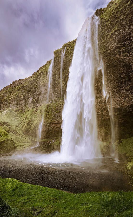joancarroll's tweet image. Seljalandsfoss Iceland Waterfall 4!  buff.ly/rfKNyhg #waterfall #iceland #seljalandsfoss #waterfalls #falls #cliff #landscape #rocky #powerful #cascade #landscape #buyart #wallart #artforsale #artstore #travel #travelphotography #wallartforsale #giftideas @joancarroll