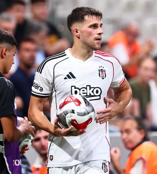 gundembjkcom's tweet image. 💥 Beşiktaş&apos;ta, Jonas Svensson ile yolların ayrılması ve David Jurasek&apos;in ise kiralık sözleşmesinin sonlandırılması bekleniyor. (@sahinogluogun)