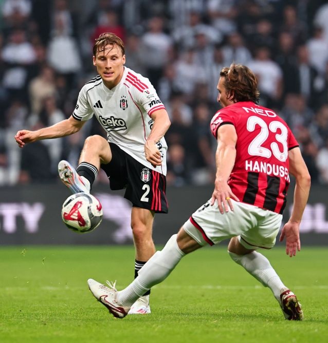 gundembjkcom's tweet image. 💥 Beşiktaş&apos;ta, Jonas Svensson ile yolların ayrılması ve David Jurasek&apos;in ise kiralık sözleşmesinin sonlandırılması bekleniyor. (@sahinogluogun)