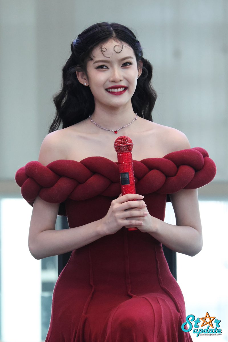 webstarupdate's tweet image. &quot;มาเบล&quot; #Mabelz_PiXXiE ในงานแถลงข่าวคอนเสิร์ต PiXXiE Tales Concert : The Enchanted Ceremony 👑

#PiXXiE #PiXXiE_2ndConcert
#PiXXiETalesConcert_PressCon