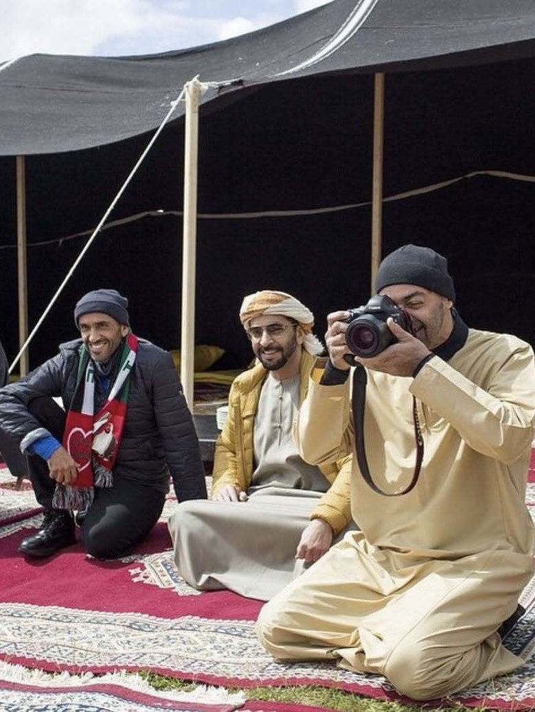 حفظكـم الله و رعاكـم 🤎

صاحب السمو الشيخ محمد بن زايد آل نهيان 
سمو الشيخ حمدان بن زايد آل نهيان 
سمو الشيخ نهيان بن زايد آل نهيان 

من الأرشيف