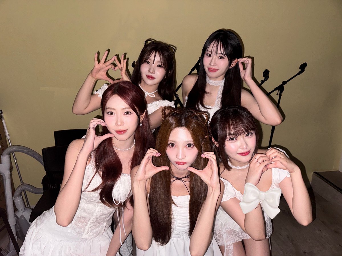 MeUNaYu tweet media
