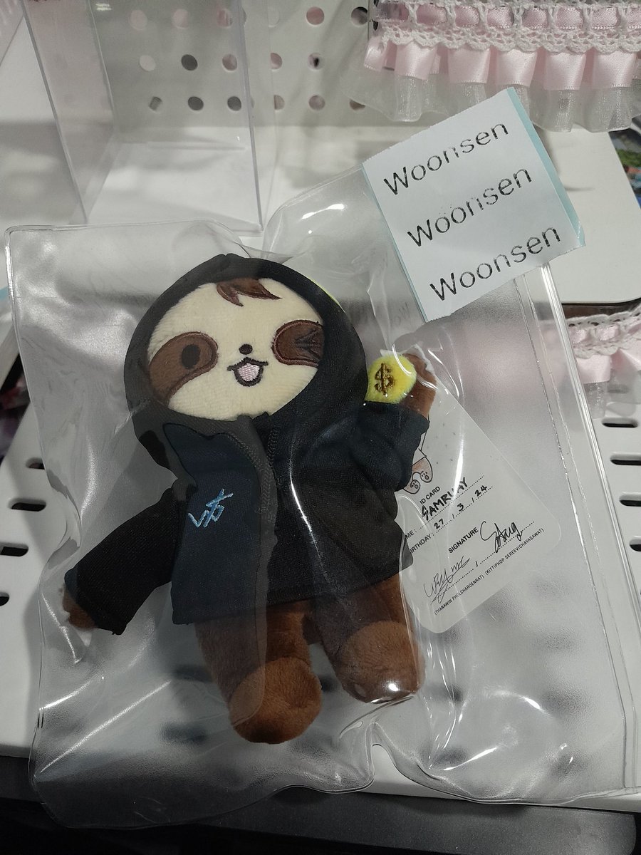 Lovejinwooknaja's tweet photo. Doll keychain SAMRUAY V.1
พวงกุญแจสำรวย
1390 ส่งฟรี
(ผ่อนได้ 1เดือน +เพิ่ม50)
#ตลาดนัดgmmtv
#ตลาดนัดวินนี่สตางค์
#SAMRUAY
#WinnySatang
#Dollkeychain https://t.co/r6QvWh2Whr
