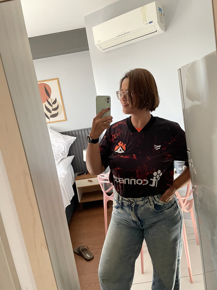 Dia de torcer muito! Quem vai tá comigo torcendo pela <a href="/FORCETEAMUNITE/">FORCE GAMING 🌋🔥</a> ?
#WeAreTheForce #PokemonLAIC