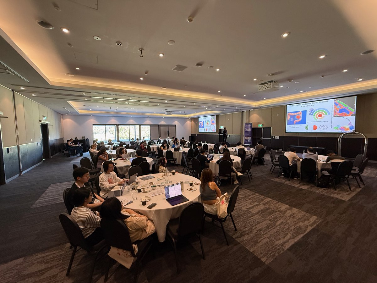 ST_Omics's tweet image. Thank you, #ASTRA2025! 🙏 What a day of spatial discovery. A huge thanks to our brilliant speakers and everyone who joined our STOmics &amp;amp; MGI sessions. We love the inspiring discussions on cancer research and our new OMNI v1.1. Let&apos;s continue the conversation! #SpatialOmics