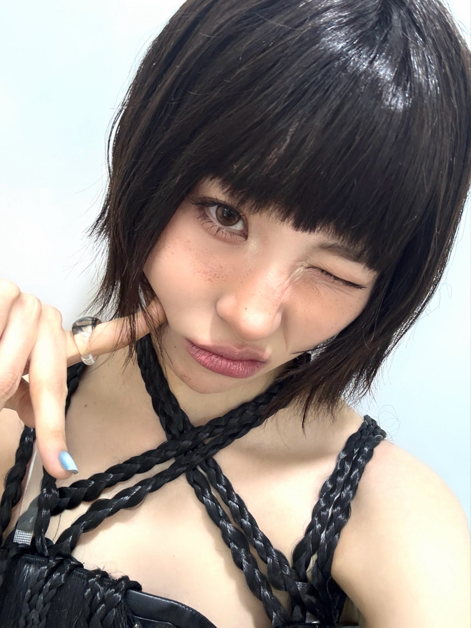 G6RWdDMbcAASjuk?format=jpg&name=large