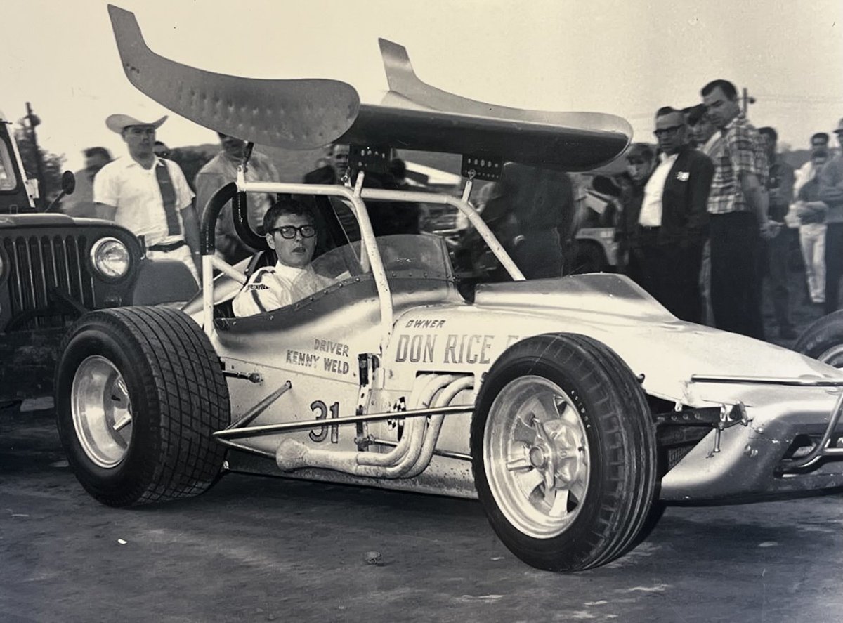 KRob112's tweet image. Kenny Weld with the Don Rice #31