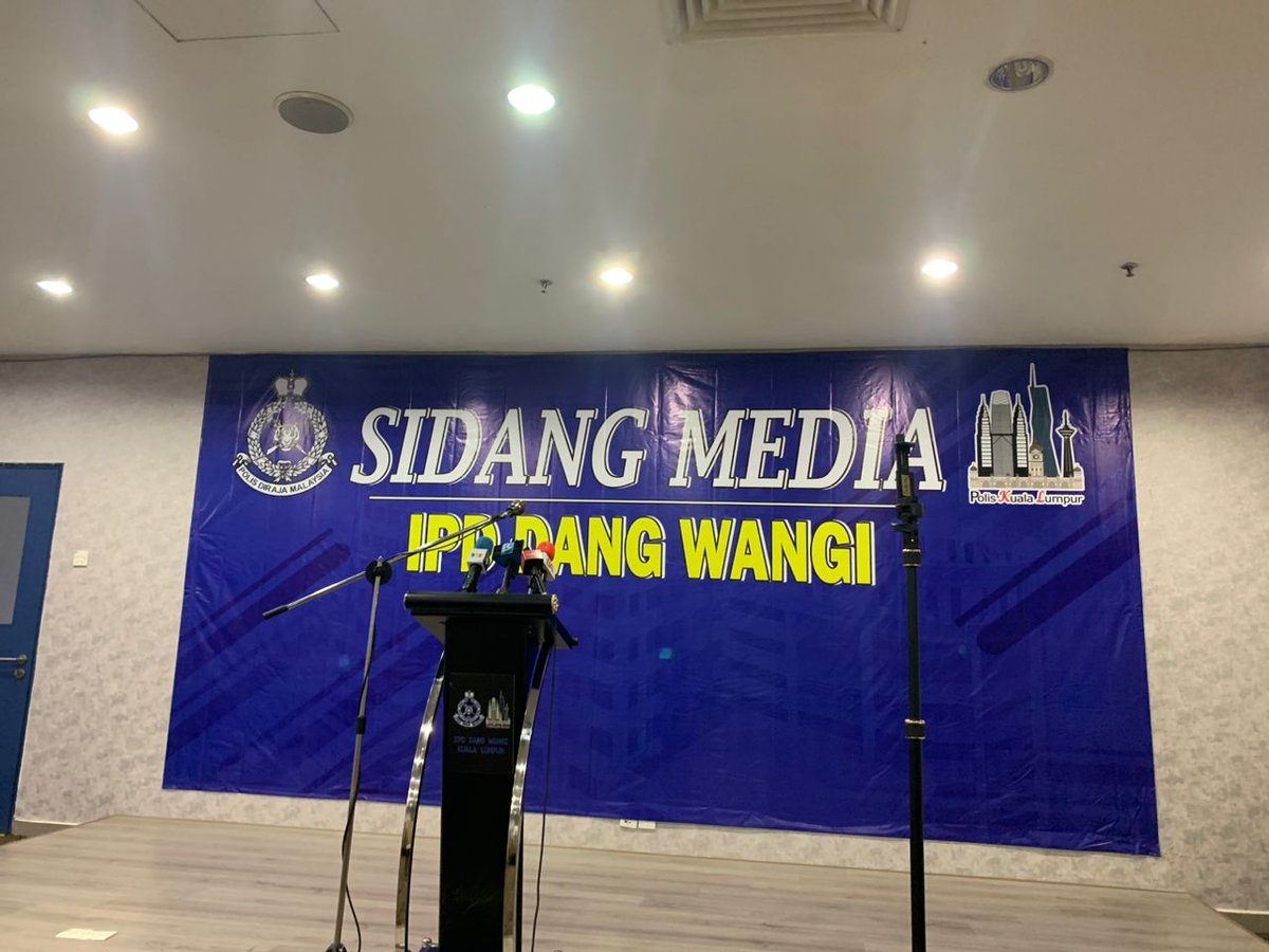 nabilaaizzat's tweet photo. : kena standby bukk berita la mlm ni..husband kata beliau join PC kt Dang Wangi td 🤨 https://t.co/tOHV0195ee