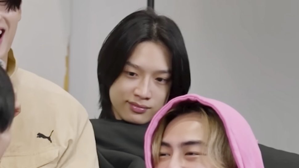 ห้ามจอดรถขวางประตู 😏