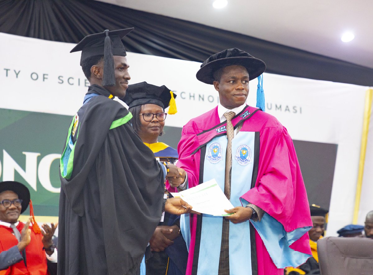 cosknust's tweet photo. Excellence has a name —Ebenezer Appiah Odei.

With an outstanding CWA of 88.06, he graduates as the Overall Best Graduating Student of KNUST’s 59th Congregation and Valedictorian for the College of Science.

Congratulations to Ebenezer.

#KNUSTGrad59
#CollegeOfScience https://t.co/zvCO5RWqpj