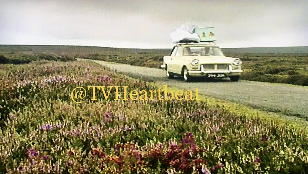 TvHeartbeat's tweet image. For #FrontEndFriday; Kate and Nick collecting the essentials for the baby in series 4. #Heartbeat #TriumphHerald 🩵