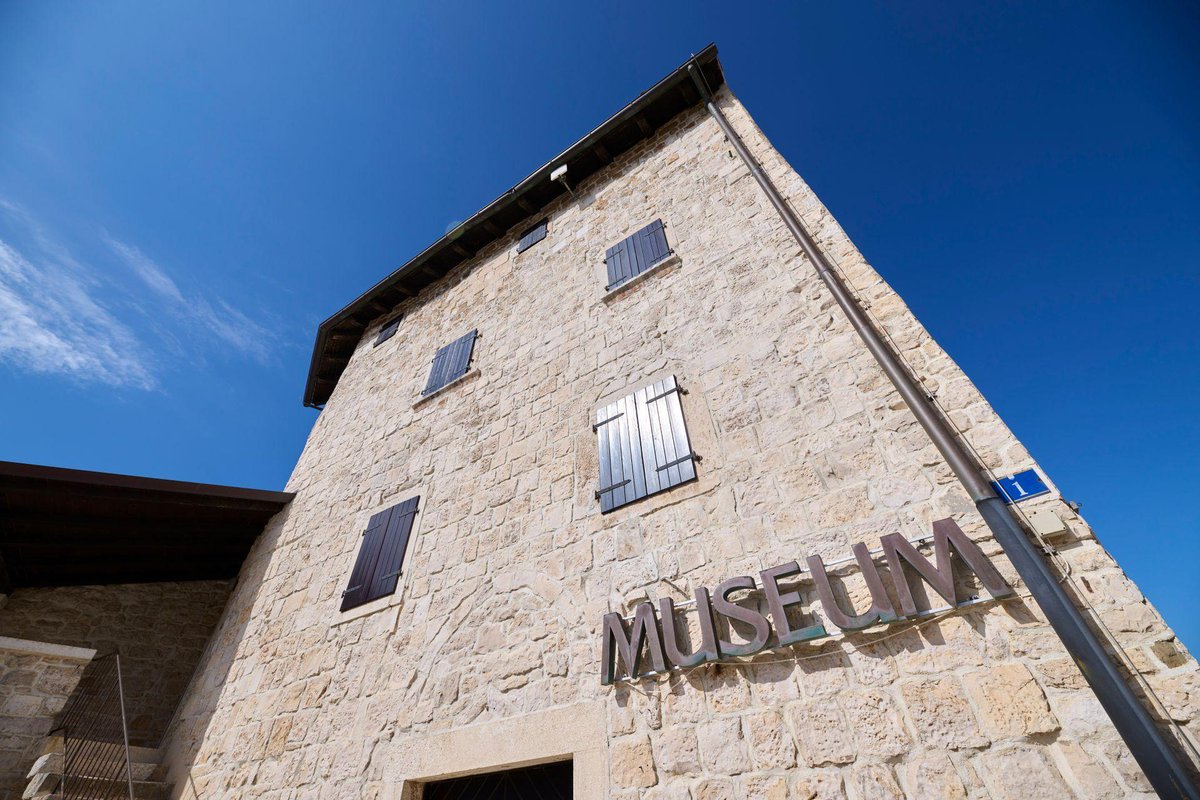 Colours of Istria tweet media