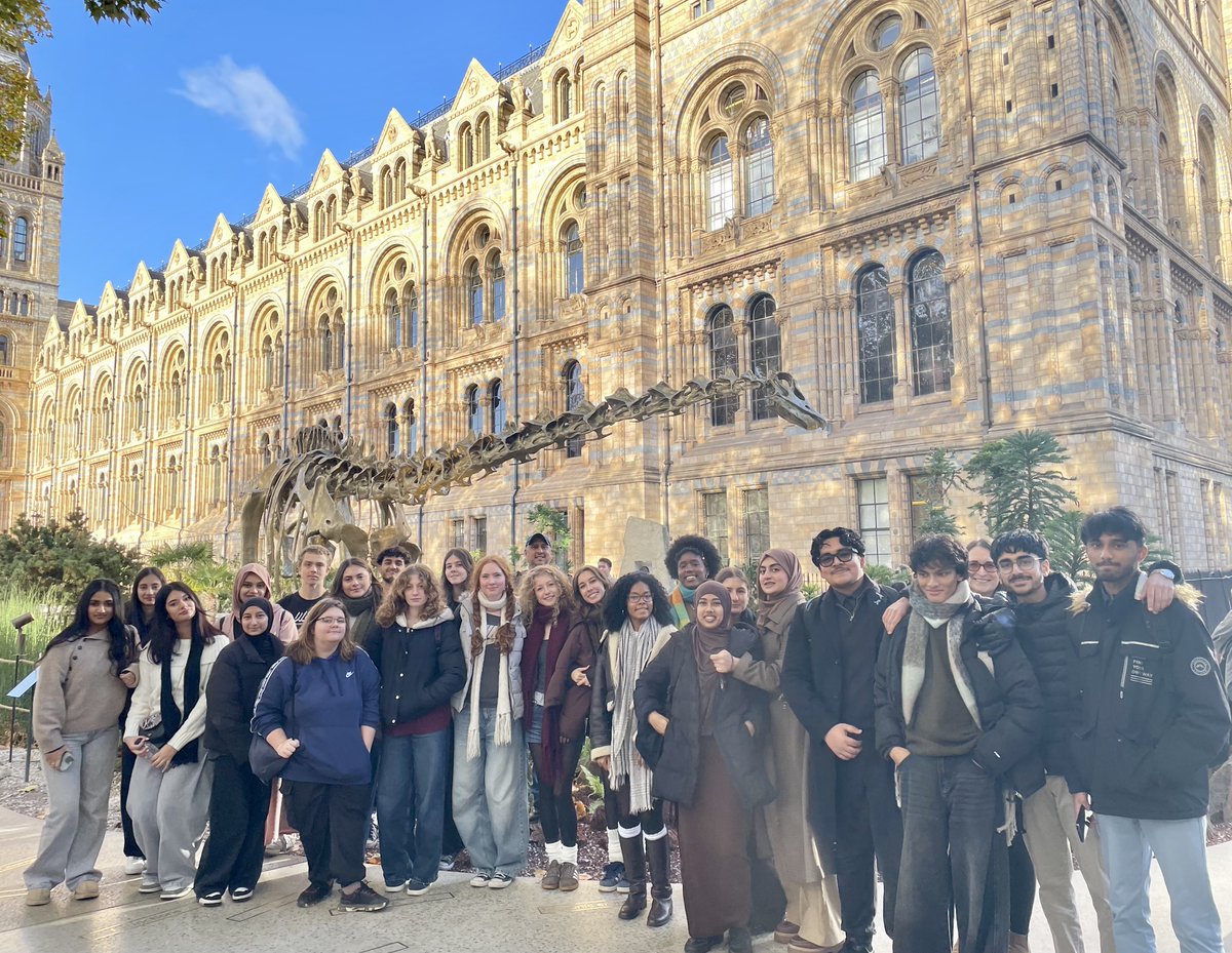 Biddenham Int School tweet media