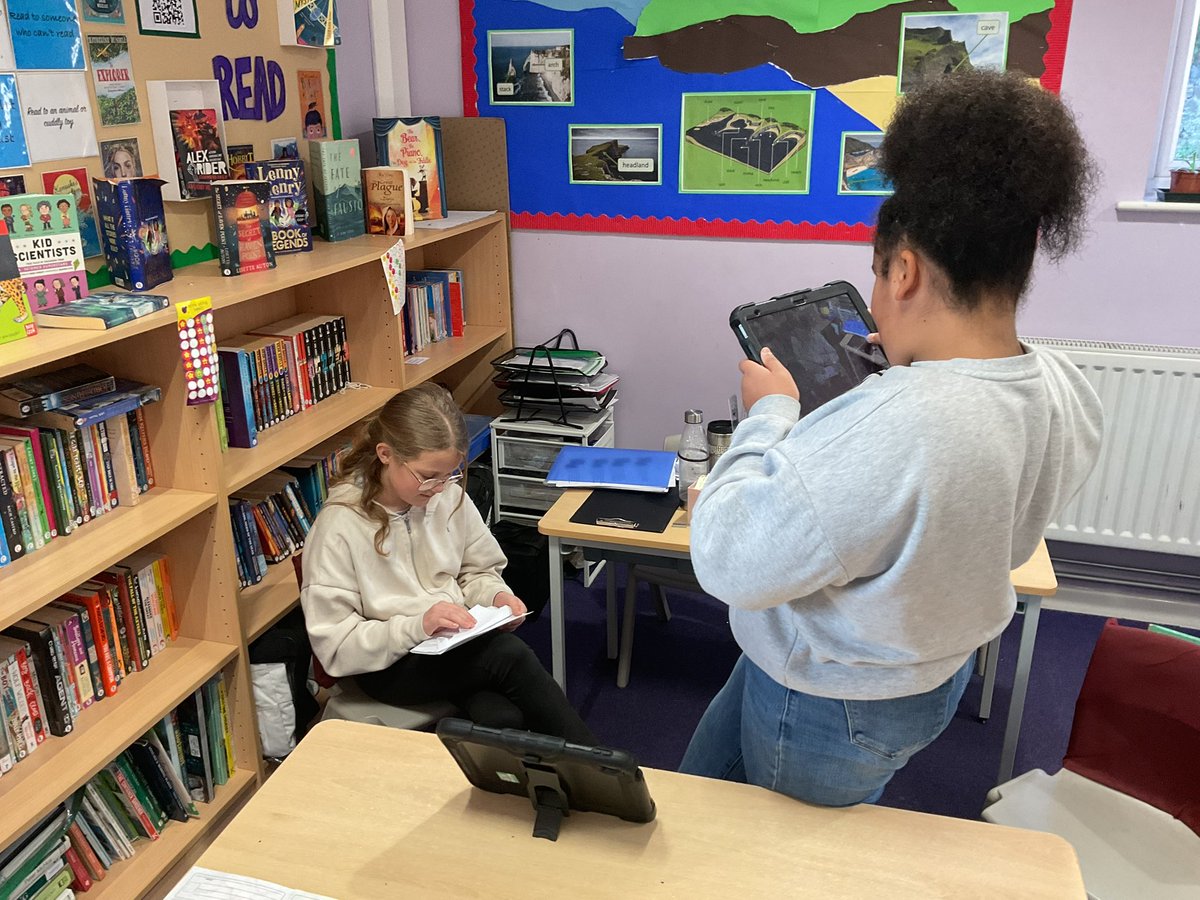 Enjoying some freeze framing in <a href="/StJamesYear6/">Chorley St James Year 6</a> in response the <a href="/sainsburys/">Sainsbury's</a> 2014 Christmas advert. <a href="/StJamesChorley/">Chorley St James</a>