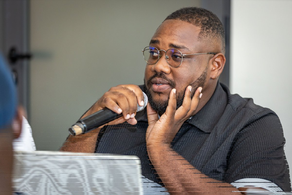 organized_khaos's tweet image. Our journey in the UNICEF Start Up Lab has been an insightful one.
We&apos;ve learnt so much about being a studio.
It&apos;s been a blast and a lovely journey and we can&apos;t wait to bring to the world what we&apos;ve been cooking.

#unicef #gamedev #UnicefStartUpLab #UNICEFGhana #KOICA #MEST