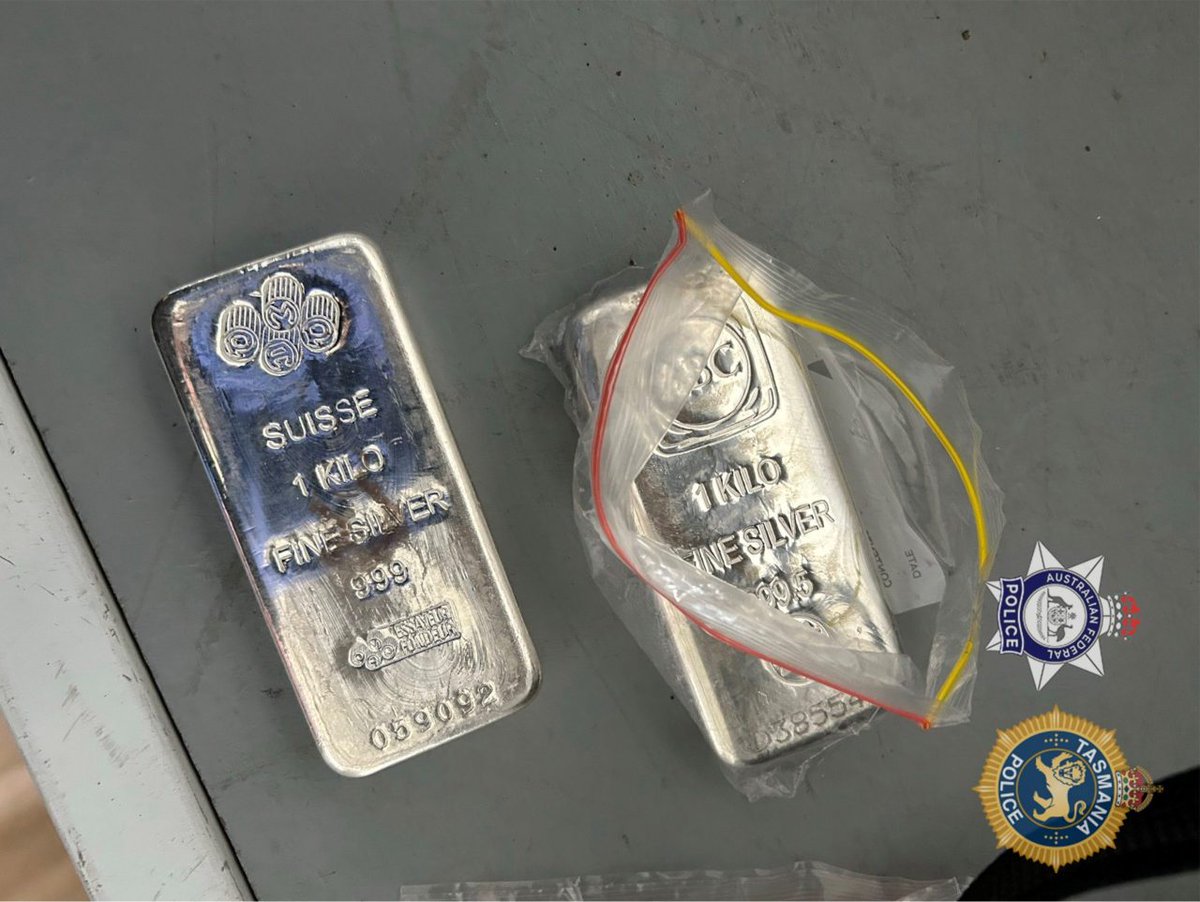 narcodiario's tweet image. La #cocaína vendida en #Australia da MILLONES a los #narcos. Siete detenidos en #tasmania por traficar y blanquear con lingotes de plata. La info, en
narcodiario.com/2025/11/cocain…