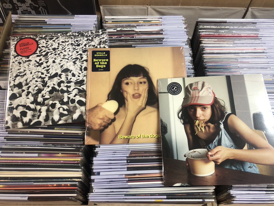 レーベルを移籍しての通算3作目！限定カラー盤！ピアノとギター