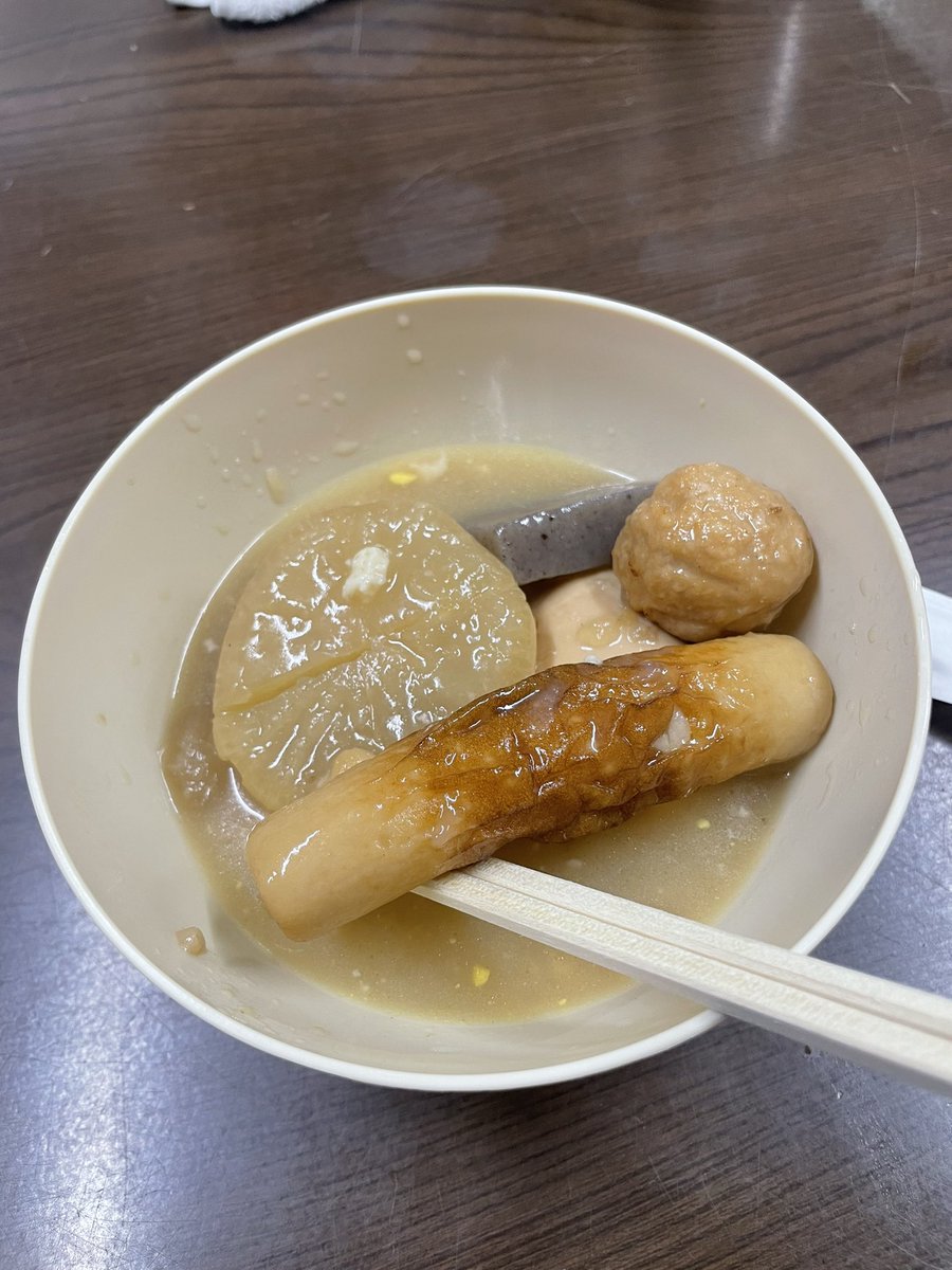 ケント tweet media