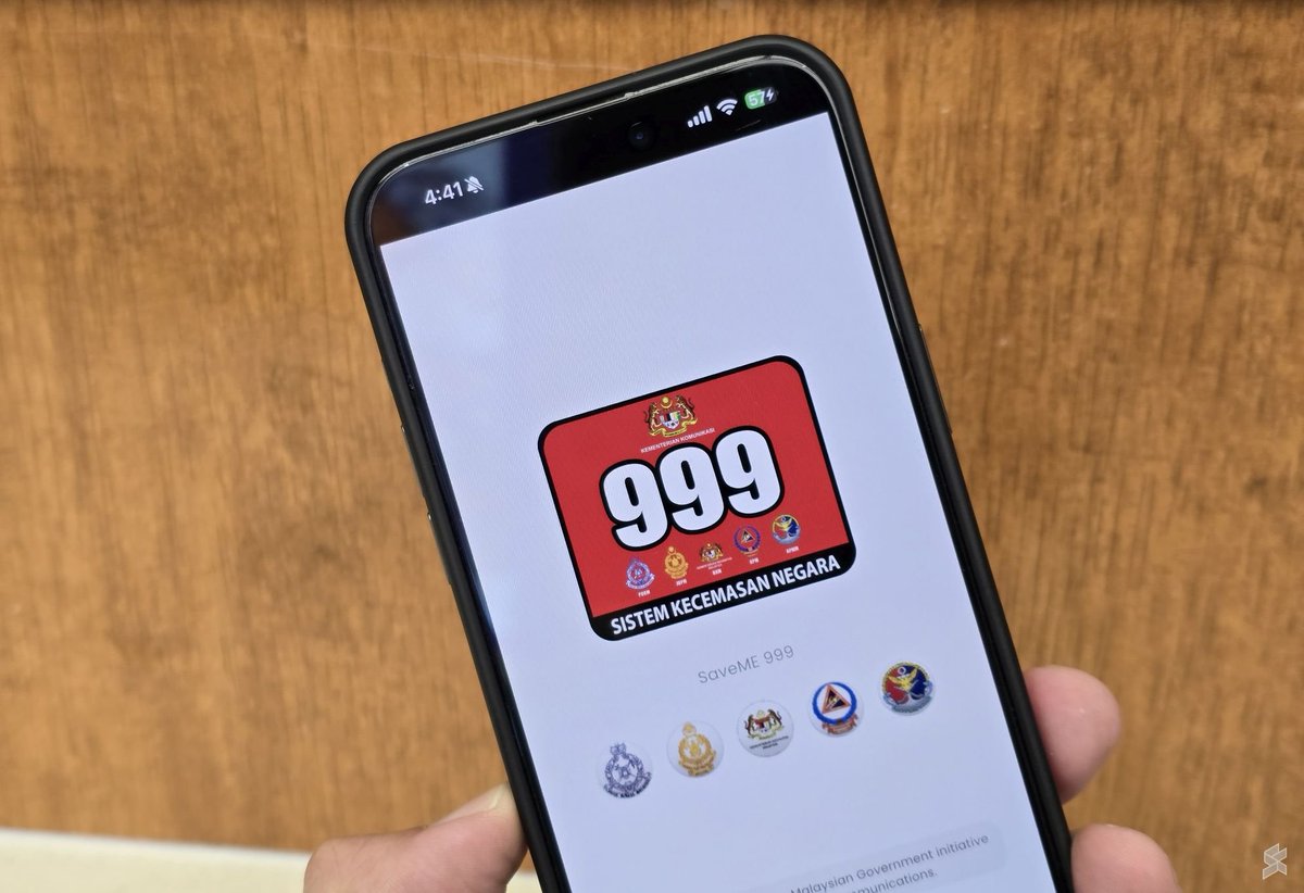 Soya_Cincau's tweet image. 𝐒𝐚𝐯𝐞𝐌𝐞 𝟗𝟗𝟗 𝐚𝐩𝐩𝐬 𝐜𝐨𝐬𝐭 𝐑𝐌𝟖𝟖𝟎𝐊

The Health Minister and Communications Minister revealed that the NG MERS 999 platform costs RM113 million per year. 

Meanwhile, the SaveMe 999 apps (Public and Responder) costs RM880,000.
 
The government granted TM the…