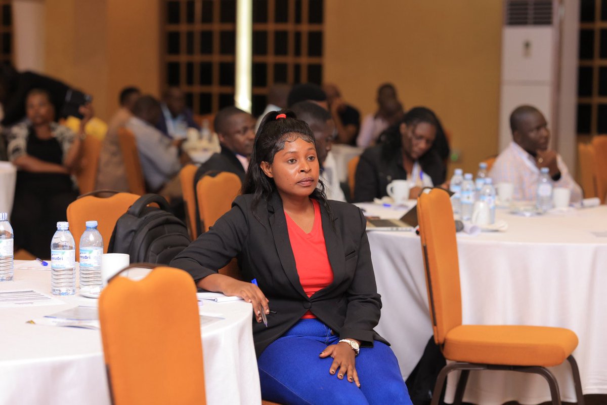 TheosBarham11's tweet image. Justice Kiryabwire identified a core challenge: Anonymity. Criminals use encryption/VPNs, so a CFE may find a crime occurred without knowing who or where the perpetrator is.
#ACFEUganda| #ACFE3rdRegionalConference