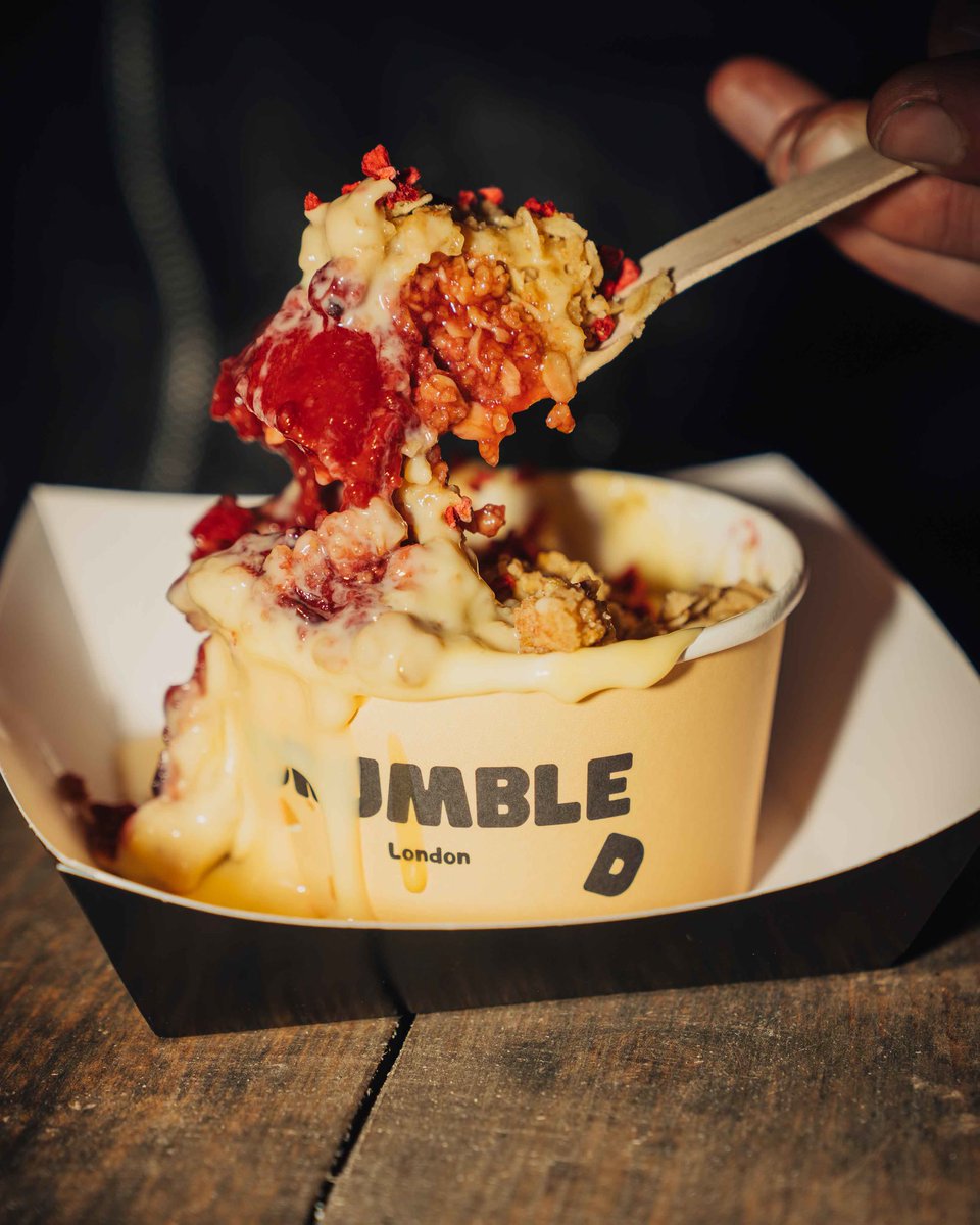 The ultimate festive fuel for your woodland adventure 🍫🫕🌭

Induldge this sparkly season with delicious sweet treats and scrumptious savouries 🫶 

#WindsorIlluminated