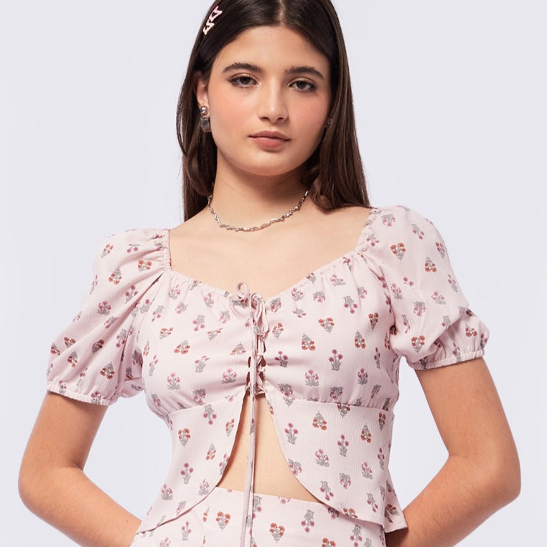 dalgomzip's tweet image. WTS / WANT TO SELL 🤍
COLORBOX Blouse bunga flower pink SIZE M NEW (100k boleh nego)