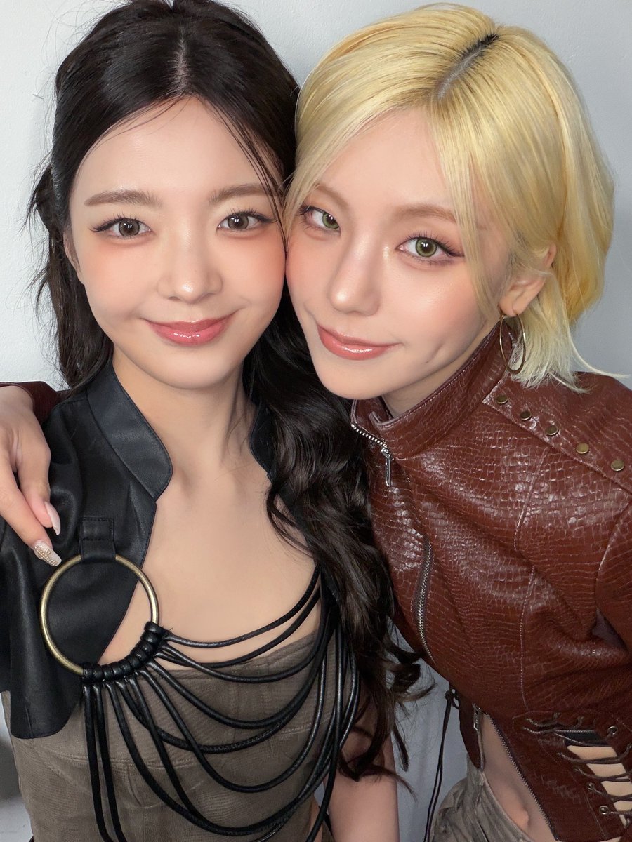 O72I_VI7's tweet photo. ㅜㅜㅜ예지수💓💓💓 https://t.co/vlA0WsUGfe