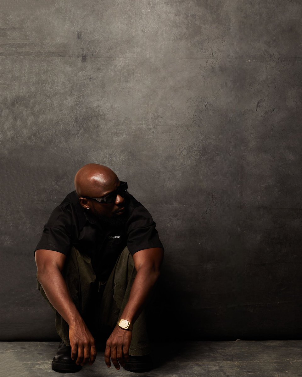 joojoaddison's tweet image. been away but i’ve been right here, REMIND THEM out on all stores!  — ffm.to/remindthem

@viaopeimu shoot am.