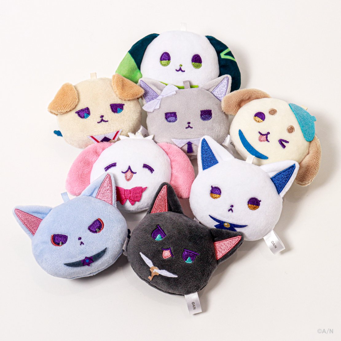 nijisanji_app's tweet image. 【#にじさんじわんにゃんdays vol.2 グッズ紹介③】

アートボードは、ビジュアルを大きくお楽しみいただけます✨
フェイスマスコットは、手のひらに収まるころんとしたサイズ感です♪

▼＜11/25(火)18:00＞販売開始！
shop.nijisanji.jp/TAG_824

#にじストア