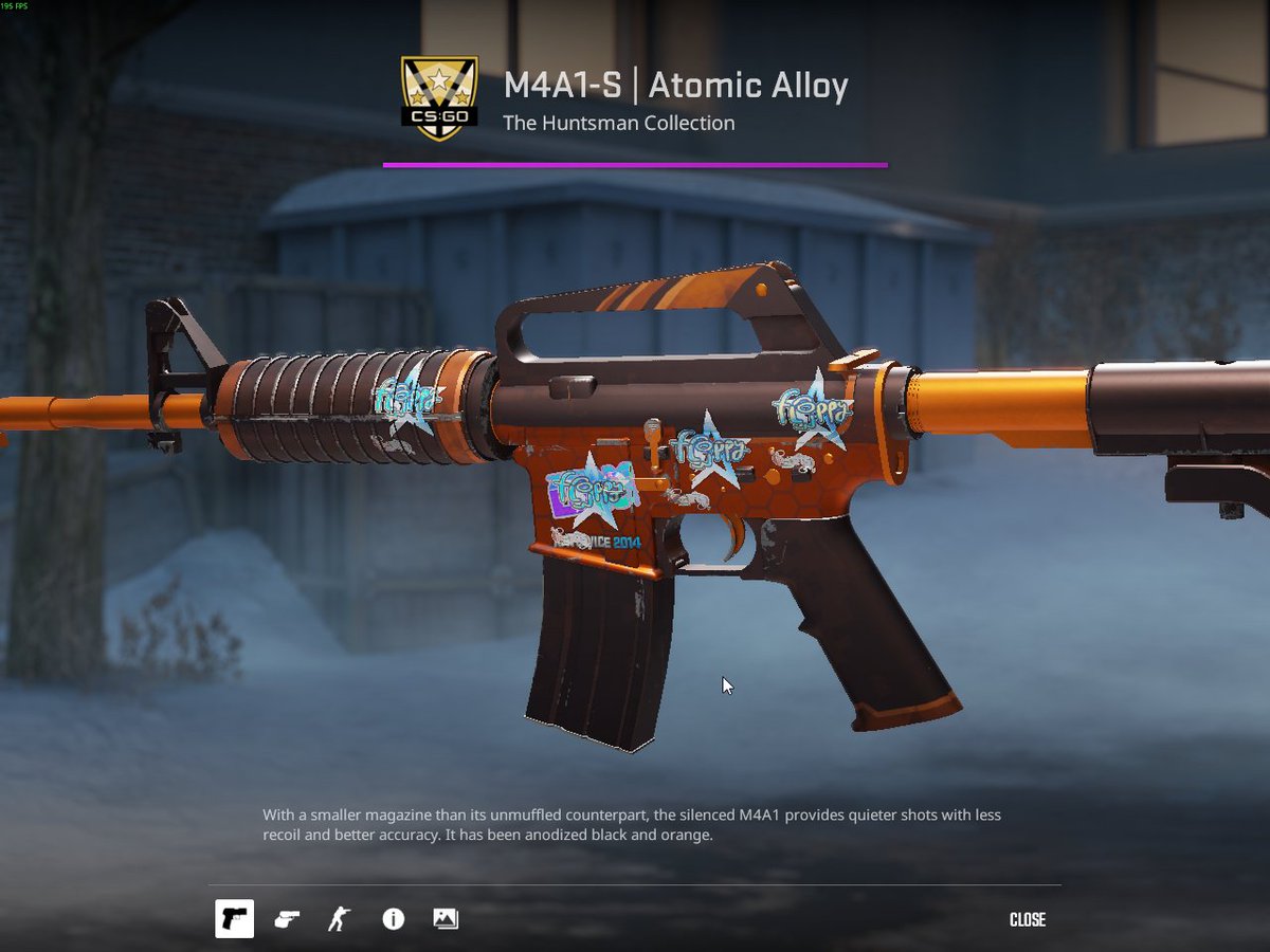 cassandracsgo's tweet image. i wanna flop over something crazy bruh like i wanna get ldlc or some shit and flop righjt on that mother fgucker i need to flop on some shit rite now but i cant cuz fucking tradehold other than this malachite i guess but i wanna flop more im going thru withdrawls rn