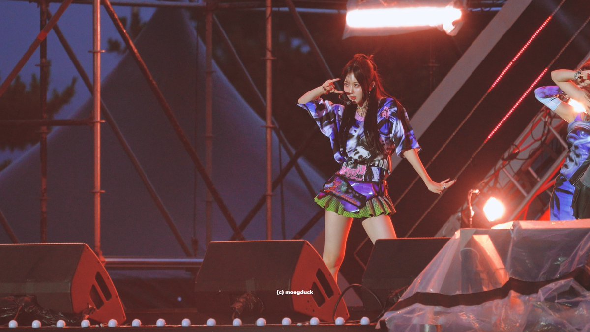 mongduck_zip's tweet image. 240720 BADVILLAIN (re-up)

4K full : youtu.be/JdwfIP6m2oI?si…

#배드빌런 #BADVILLAIN #윤서 #YUNSEO
@BADVILLAIN_BPM