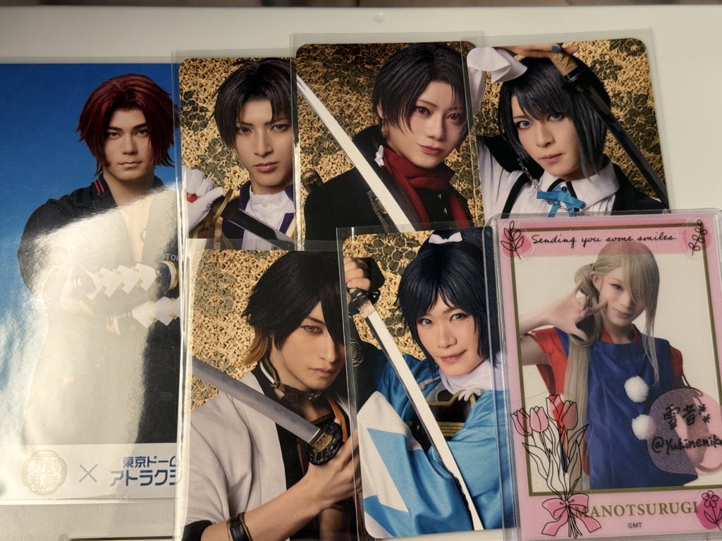 yukinenikuy's tweet image. 【交換】刀剣乱舞 ミュージカル 刀ミュ 東京ドーム フード 特典 ブロマイド 交換 ふぉとカード 博覧会

譲:蜻蛉切 
☆(長谷部 加州 松井)
長曽祢 安定

求:ブ▶︎青江  
カ▶︎☆鶴丸 ☆髭切  青江  ＞ 今剣

☆⇄☆ 
加州は鶴丸のみ
まとめて優先 郵送交換