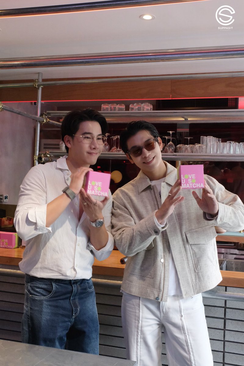 MSWCMSS's tweet image. น่าย๊ากกกกก 🫶🏻💚🩷

#LoveUSoMatcha
@MSuppasit  @octotul
#MewTul #มิวตุลย์
#MewSuppasit #มิวศุภศิษฏ์ ︎︎︎︎
#Tul_Pakorn #ตุลย์ภากร