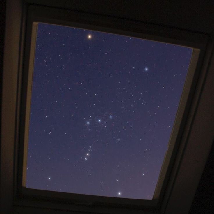 22hrr22min's tweet image. forever in love with the stars
